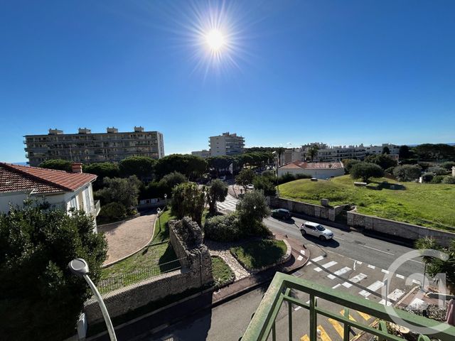 Appartement F2 à vendre ROQUEBRUNE CAP MARTIN