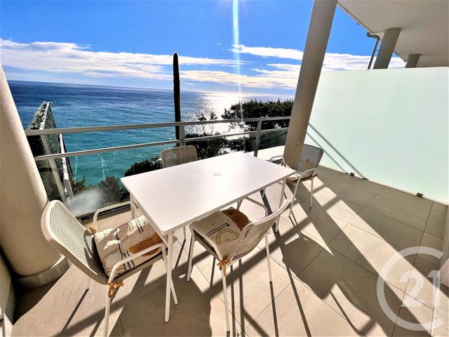 Appartement F2 à vendre ROQUEBRUNE CAP MARTIN